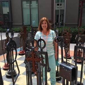 Meet your Posher, Lori